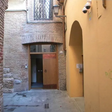 House Tubertini Apartment *