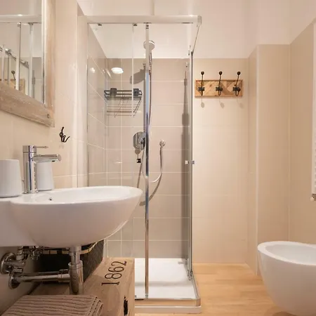 House Tubertini Appartamento Bologna