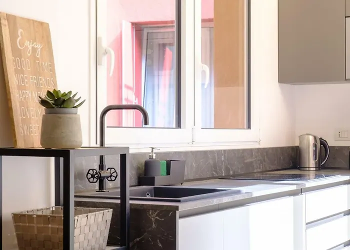 Bologna City Apartment Tubertini * Bologna