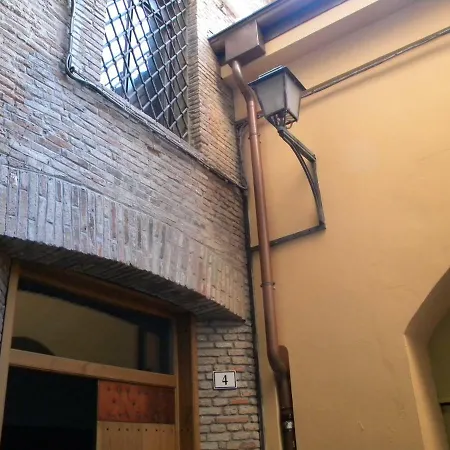 Apartman House Tubertini