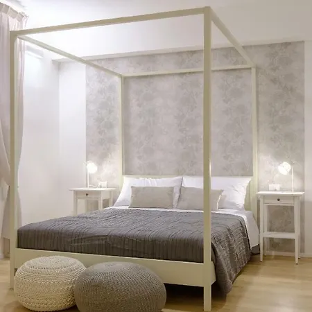 House Tubertini Apartman *