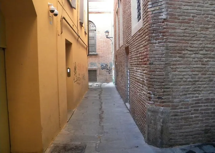 Bologna City Apartment Tubertini بولونيا