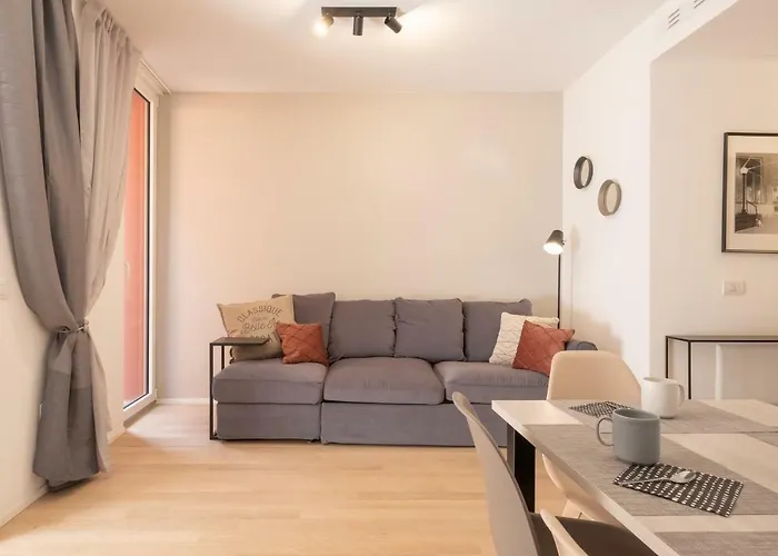 Bologna City Apartment Tubertini شقة *