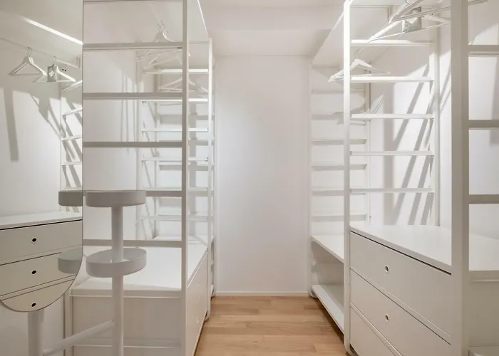 Bologna City Apartment Tubertini * بولونيا